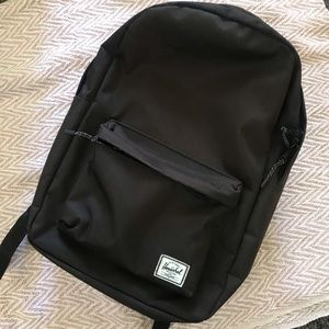Herschel Black bagpack